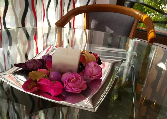 Art House * 플로브디프