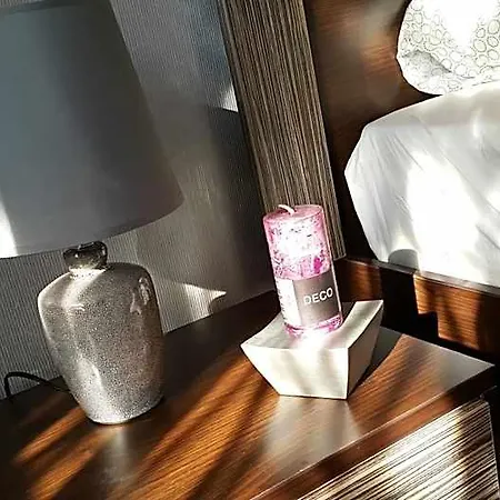 Art House Hotel *